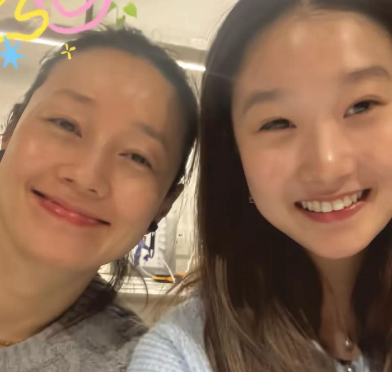 从“且行且珍惜”到共同育儿:文章马伊琍离婚后相处模式的深度解构 情感心理
